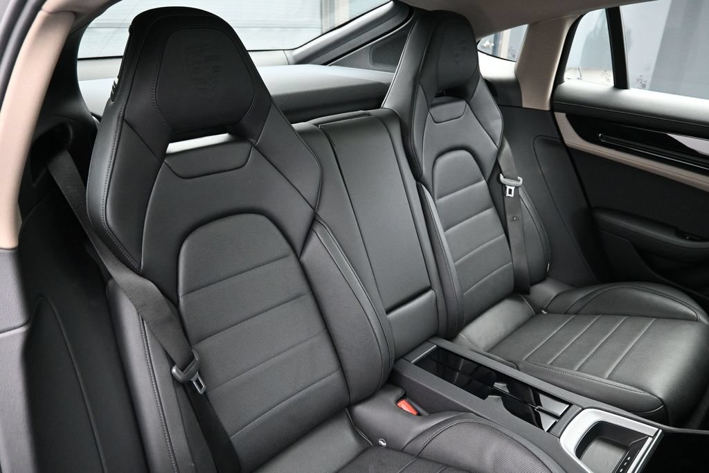 Certified 2025 Porsche Panamera 4 AWD/4WD image 26