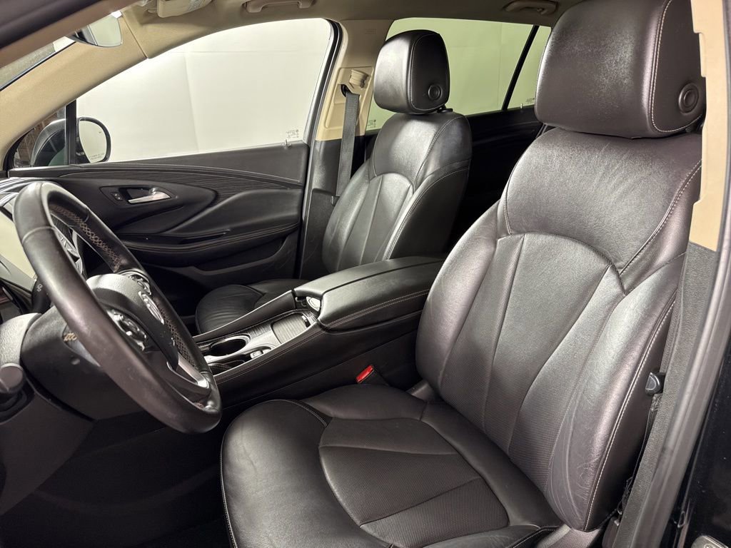 Used 2017 Buick Envision Essence FWD image 17