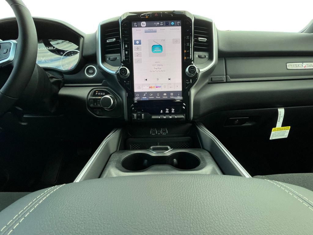 New 2026 RAM 1500 4x4 Crew Cab image 3