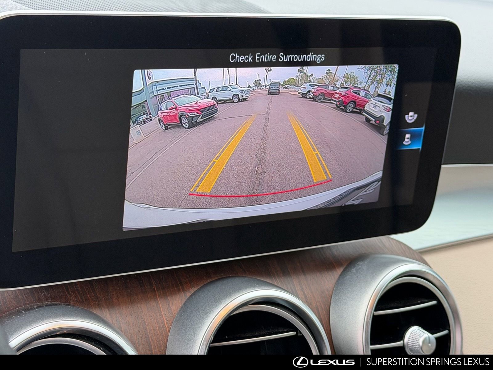 Used 2020 Mercedes-Benz GLC 300 image 27