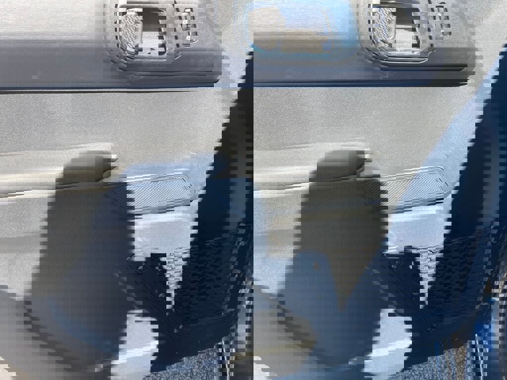 New 2025 Ford Bronco Badlands image 7