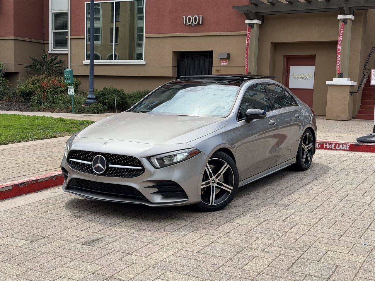 Used 2019 Mercedes-Benz A 220 4MATIC image 1