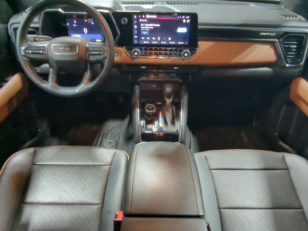 Used 2023 GMC Canyon AT4 w/ AT4 Premium Package AWD/4WD image 18