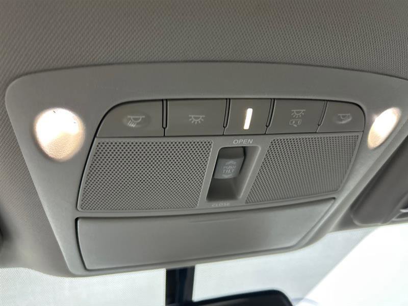 Used 2015 Nissan Murano Platinum w/ Platinum Technology Package image 25