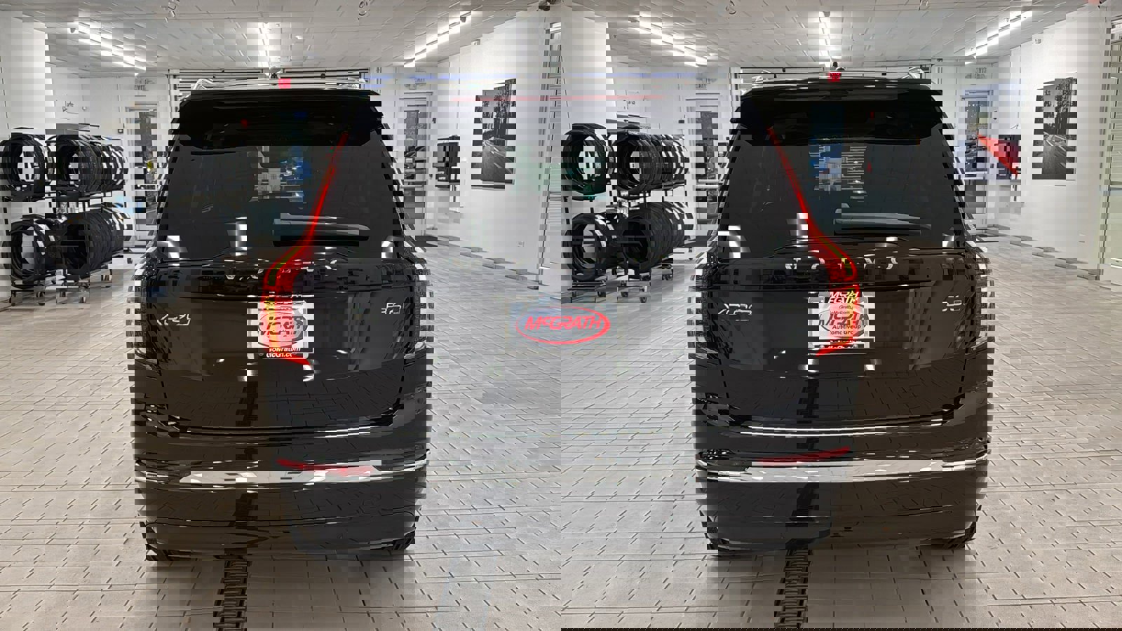 New 2026 Volvo XC90 B6 Plus w/ Protection Package Premier image 6