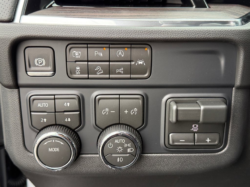 New 2026 Chevrolet Tahoe Premier AWD/4WD image 23