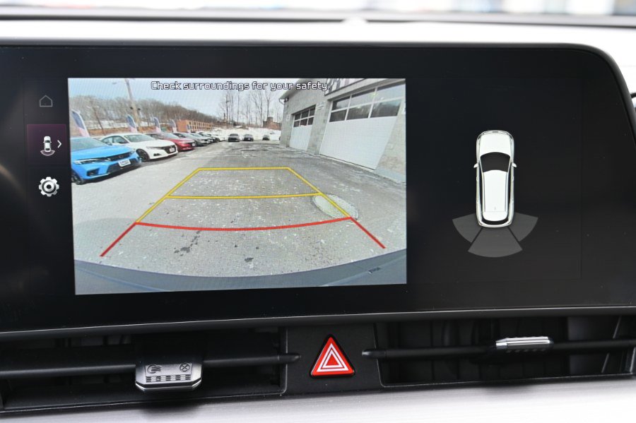 Used 2023 Kia Sportage EX image 25