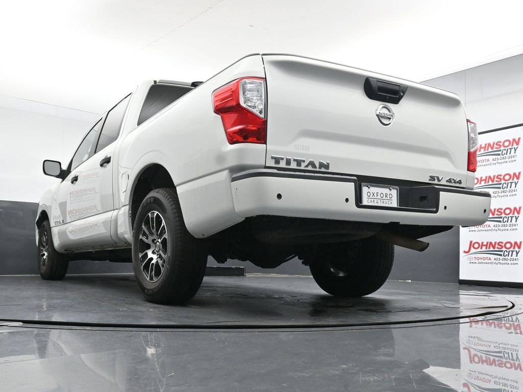 Used 2022 Nissan Titan SV image 33
