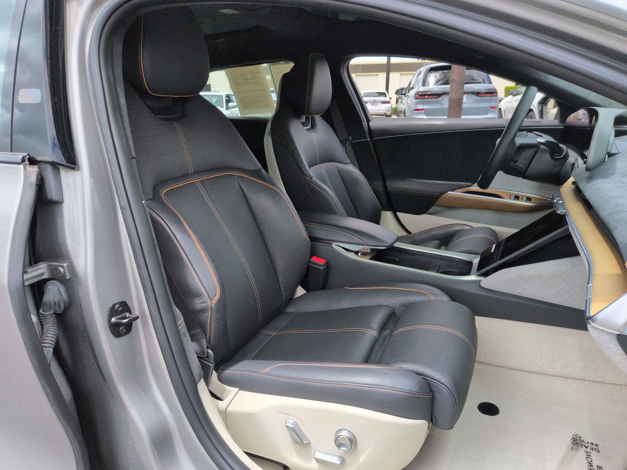 Used 2023 Lucid Air Grand Touring AWD/4WD image 33