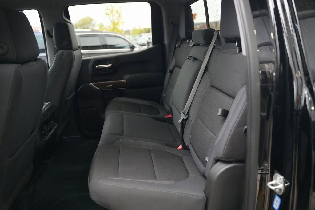 Used 2019 Chevrolet Silverado 1500 LT Trail Boss image 9