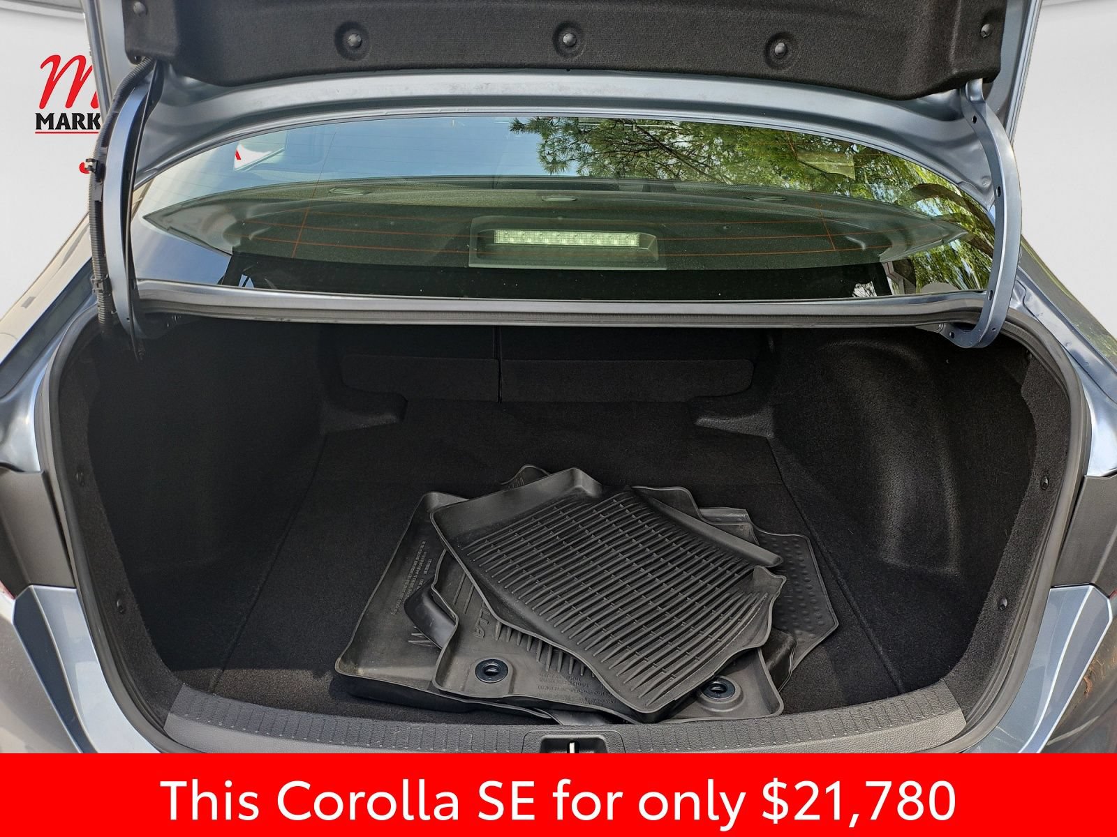Used 2022 Toyota Corolla SE FWD image 19