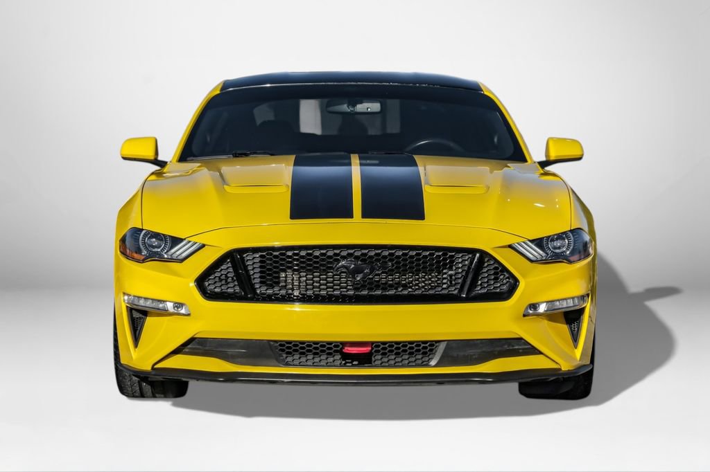 Used 2018 Ford Mustang GT w/ Black Accent Pkg image 3