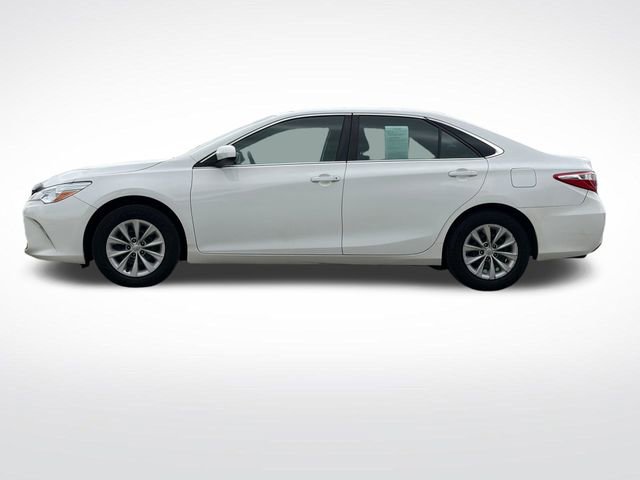 Used 2017 Toyota Camry LE FWD image 13
