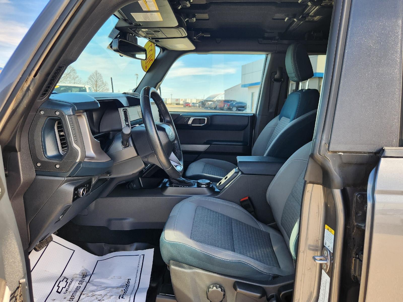 Used 2023 Ford Bronco Outer Banks w/ Sasquatch Package AWD/4WD image 21