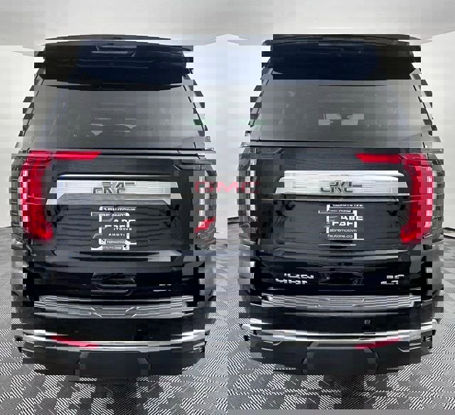 Used 2023 GMC Yukon XL SLT image 7