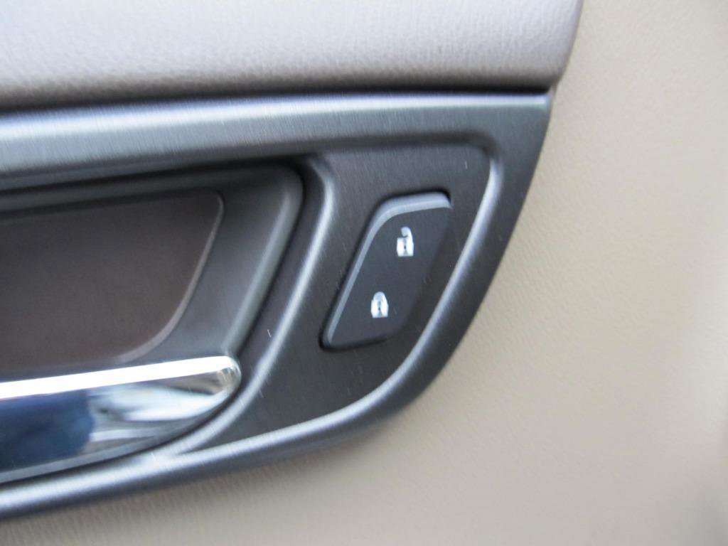 Used 2017 Chevrolet Tahoe Premier image 28