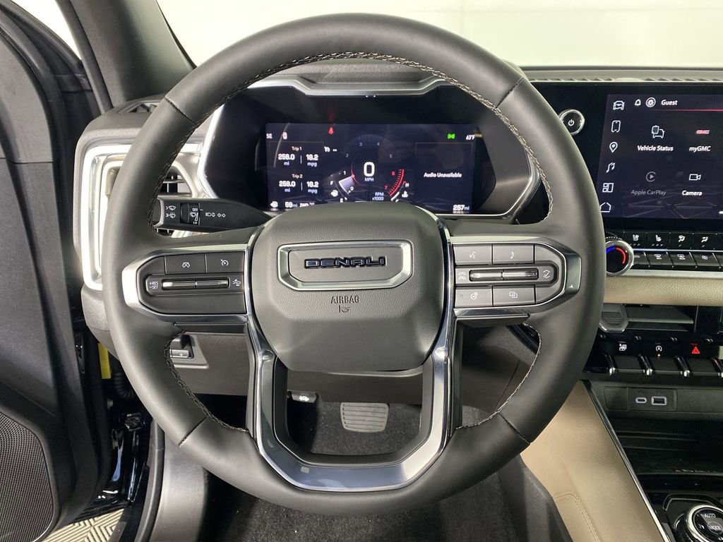 New 2026 GMC Canyon Denali image 13