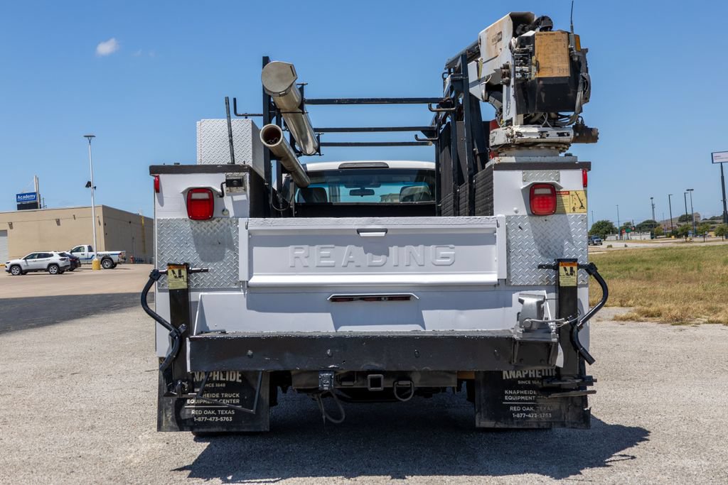 Used 2019 Ford F550 2WD Regular Cab Super Duty image 6