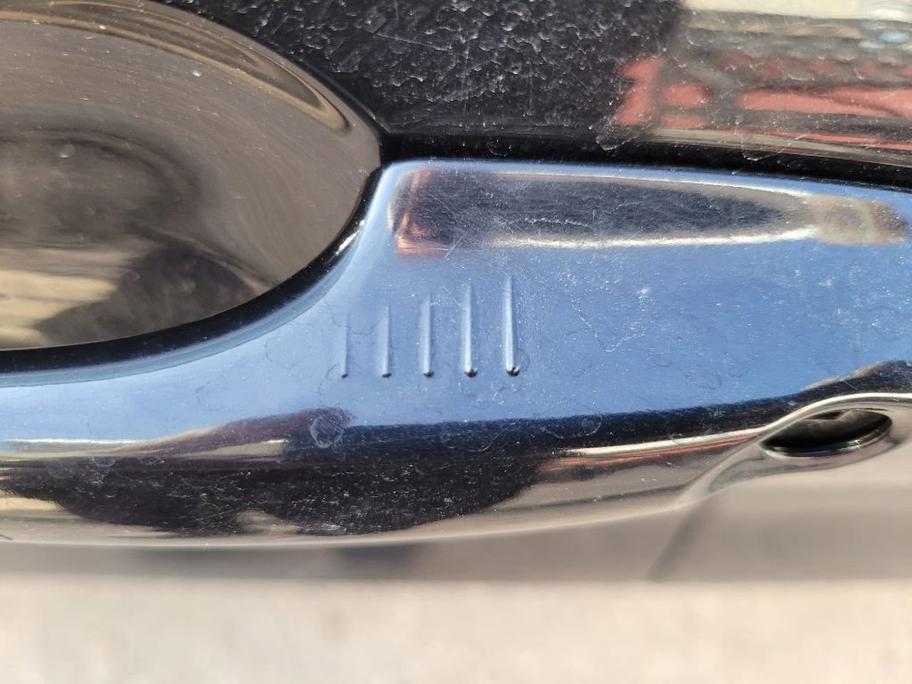 Used 2021 Ford Escape Titanium image 15