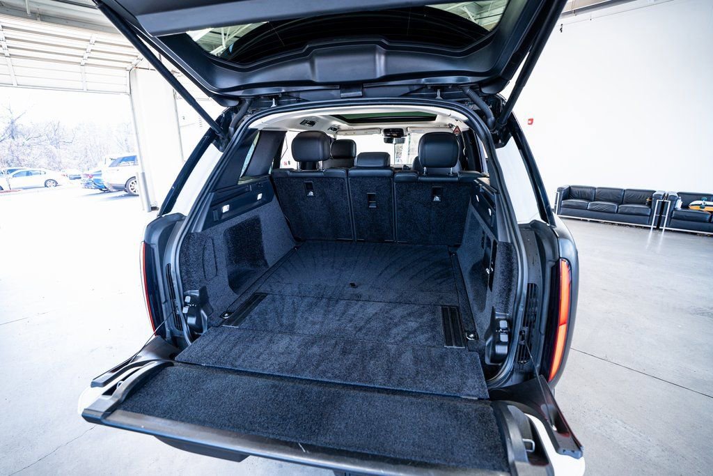 Used 2022 Land Rover Range Rover SE image 57