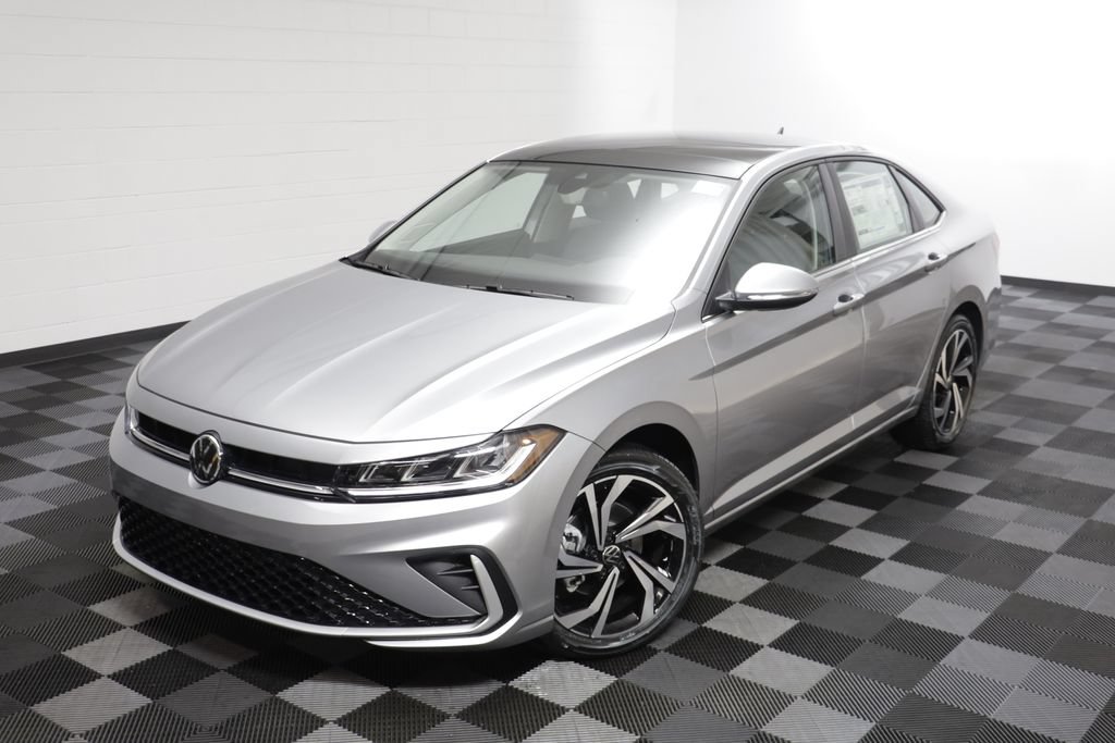 New 2027 Volkswagen Jetta SEL FWD image 2