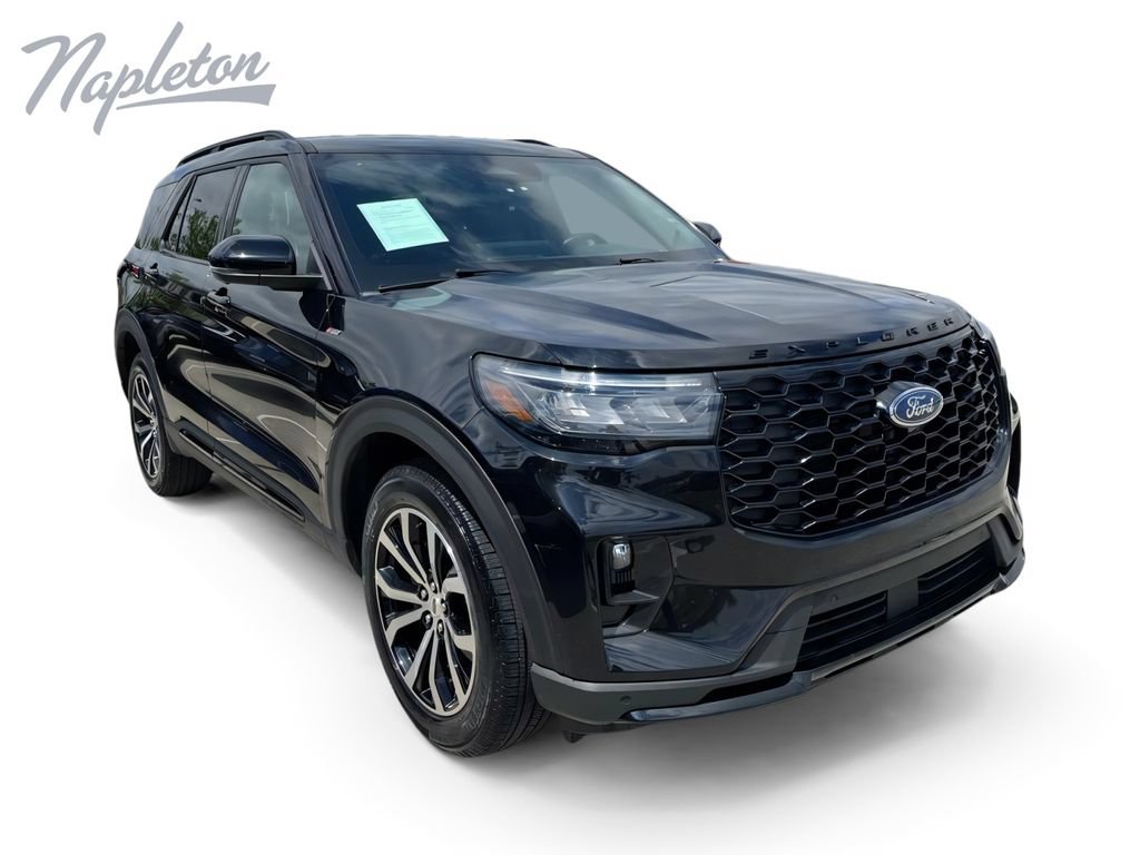 Used 2025 Ford Explorer ST-Line AWD/4WD image 1