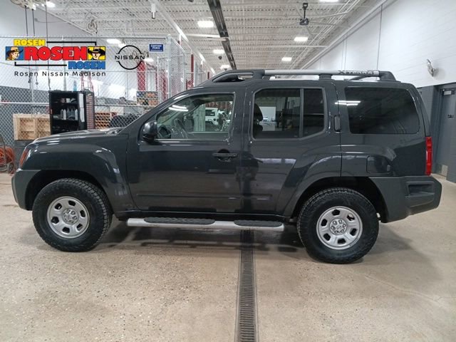 Used 2012 Nissan Xterra X AWD/4WD image 2