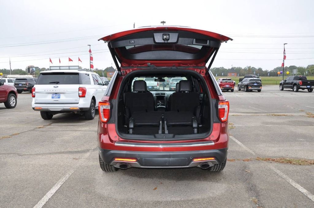 Used 2018 Ford Explorer Limited w/ Equipment Group 301A image 23