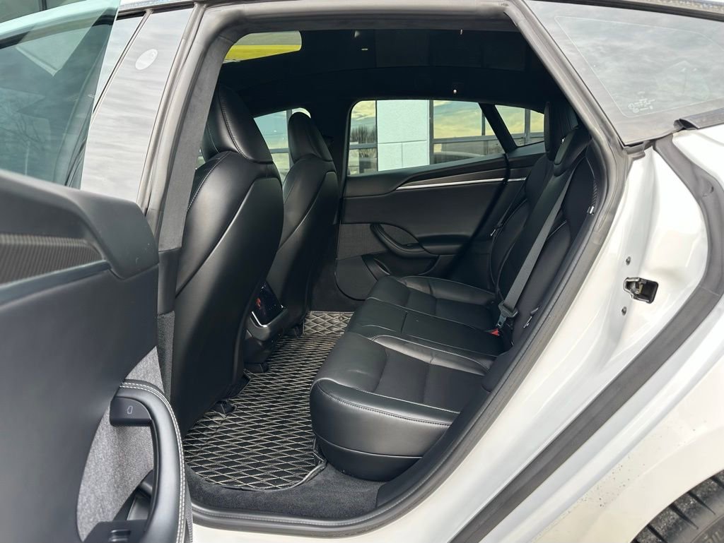 Used 2021 Tesla Model S Plaid image 20