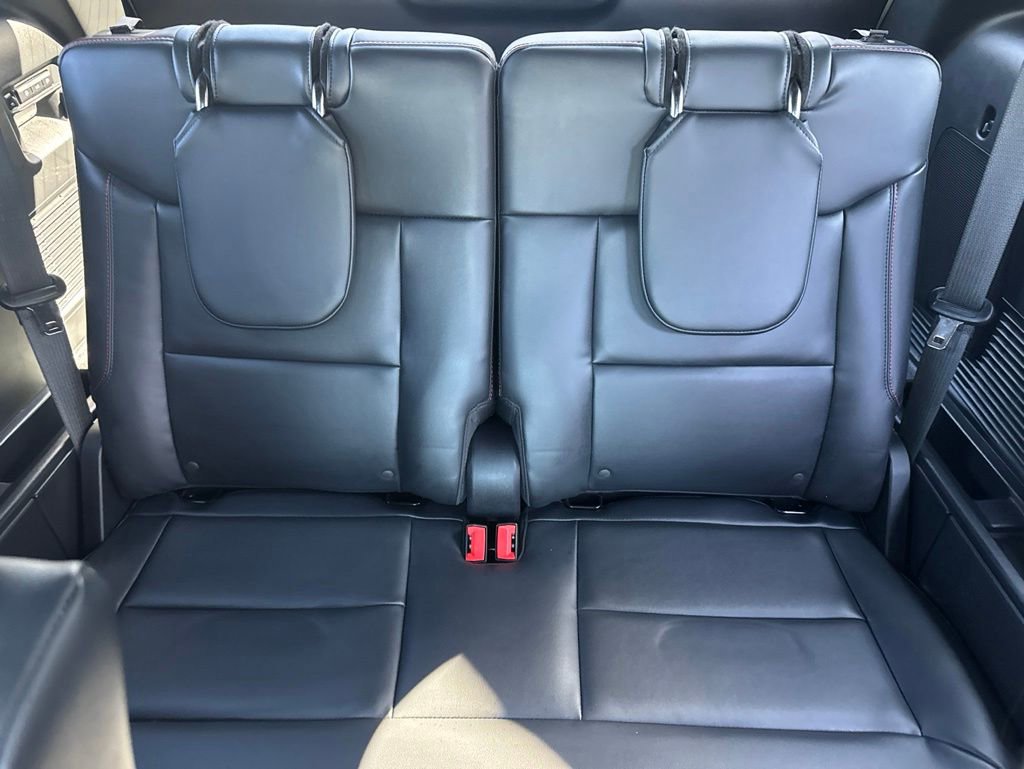 Used 2025 Ford Explorer ST w/ Sun And Sound Package AWD/4WD image 21