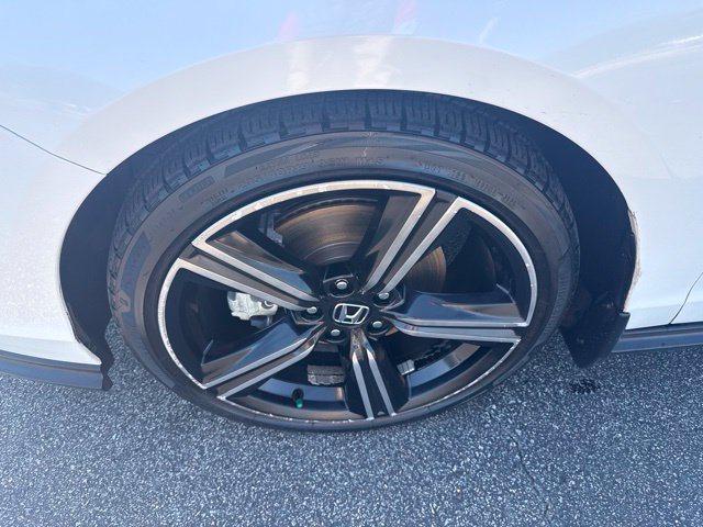 Used 2024 Honda Accord Sport image 12