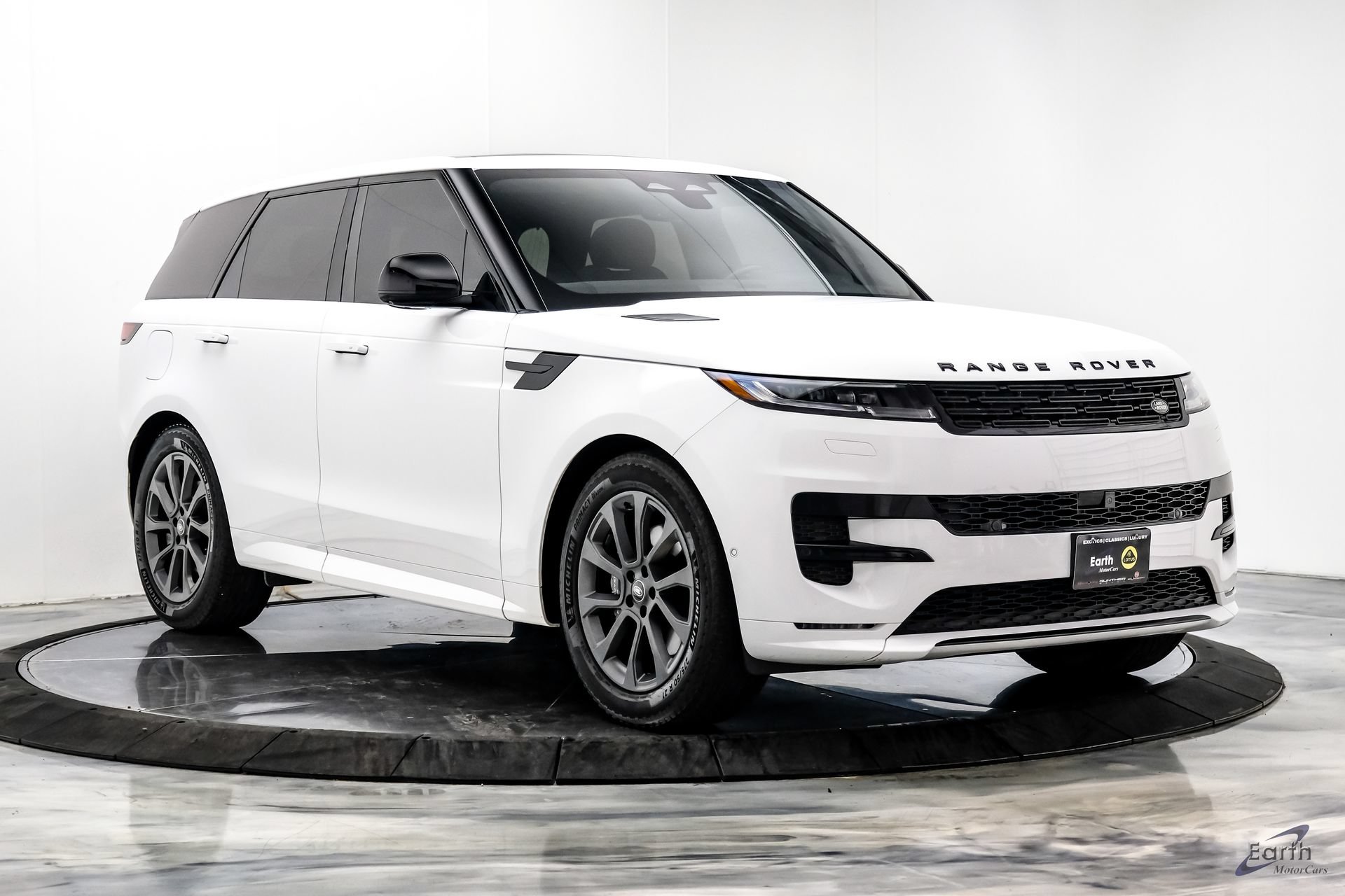 Used 2024 Land Rover Range Rover Sport Dynamic SE AWD/4WD image 22