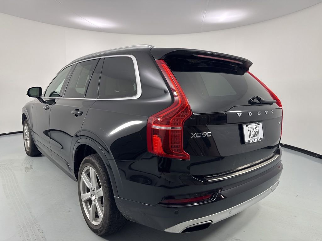 Used 2020 Volvo XC90 T6 Momentum AWD/4WD image 5