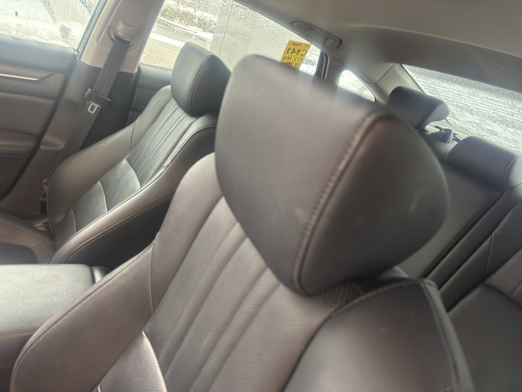 Used 2019 Honda Accord EX-L image 9