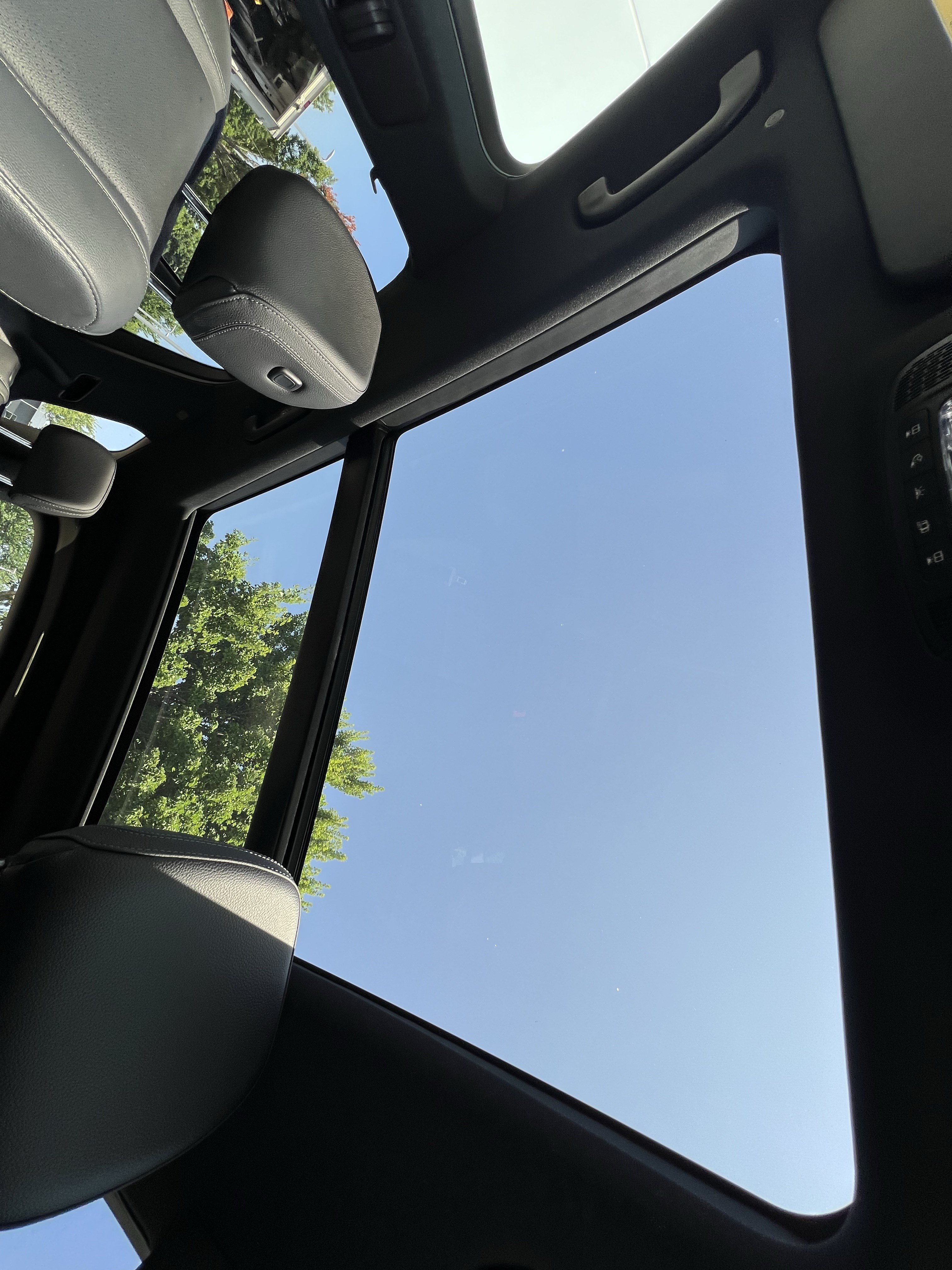 Certified 2022 Mercedes-Benz GLE 350 image 29