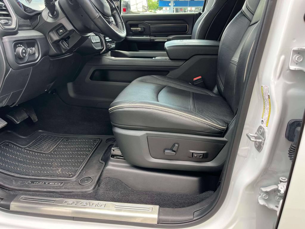 Used 2019 RAM 3500 Limited AWD/4WD image 26