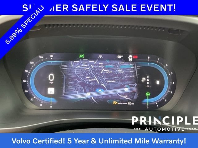 Certified 2023 Volvo XC40 B5 Plus w/ Driver Assist Package AWD/4WD image 18