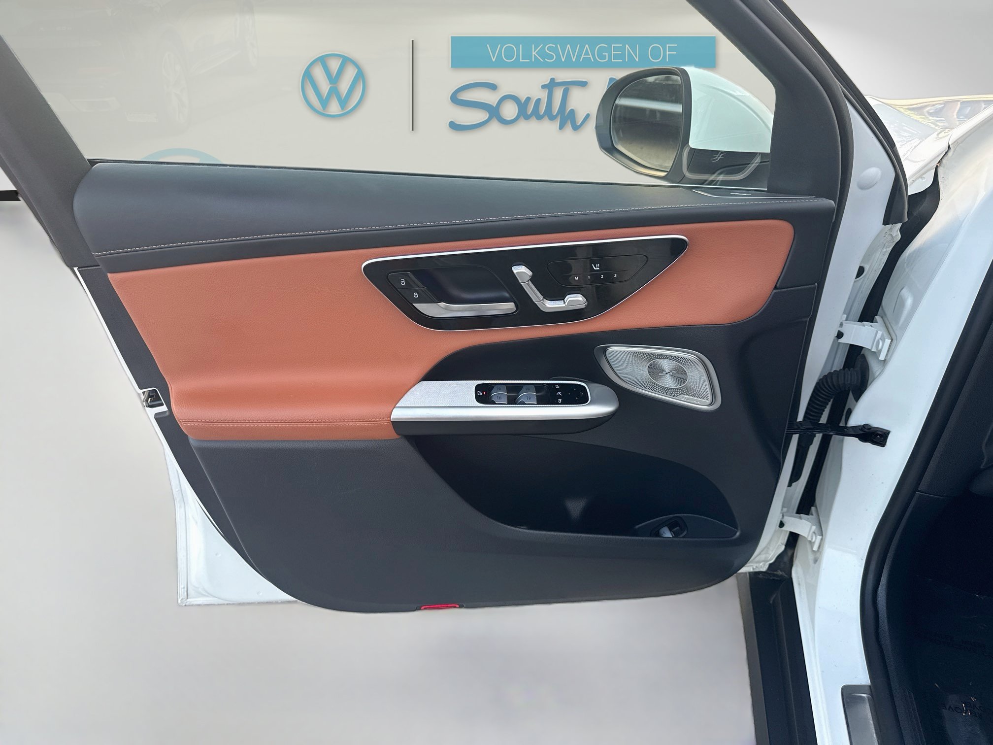 Used 2023 Mercedes-Benz GLC 300 w/ Pinnacle Trim Package image 20