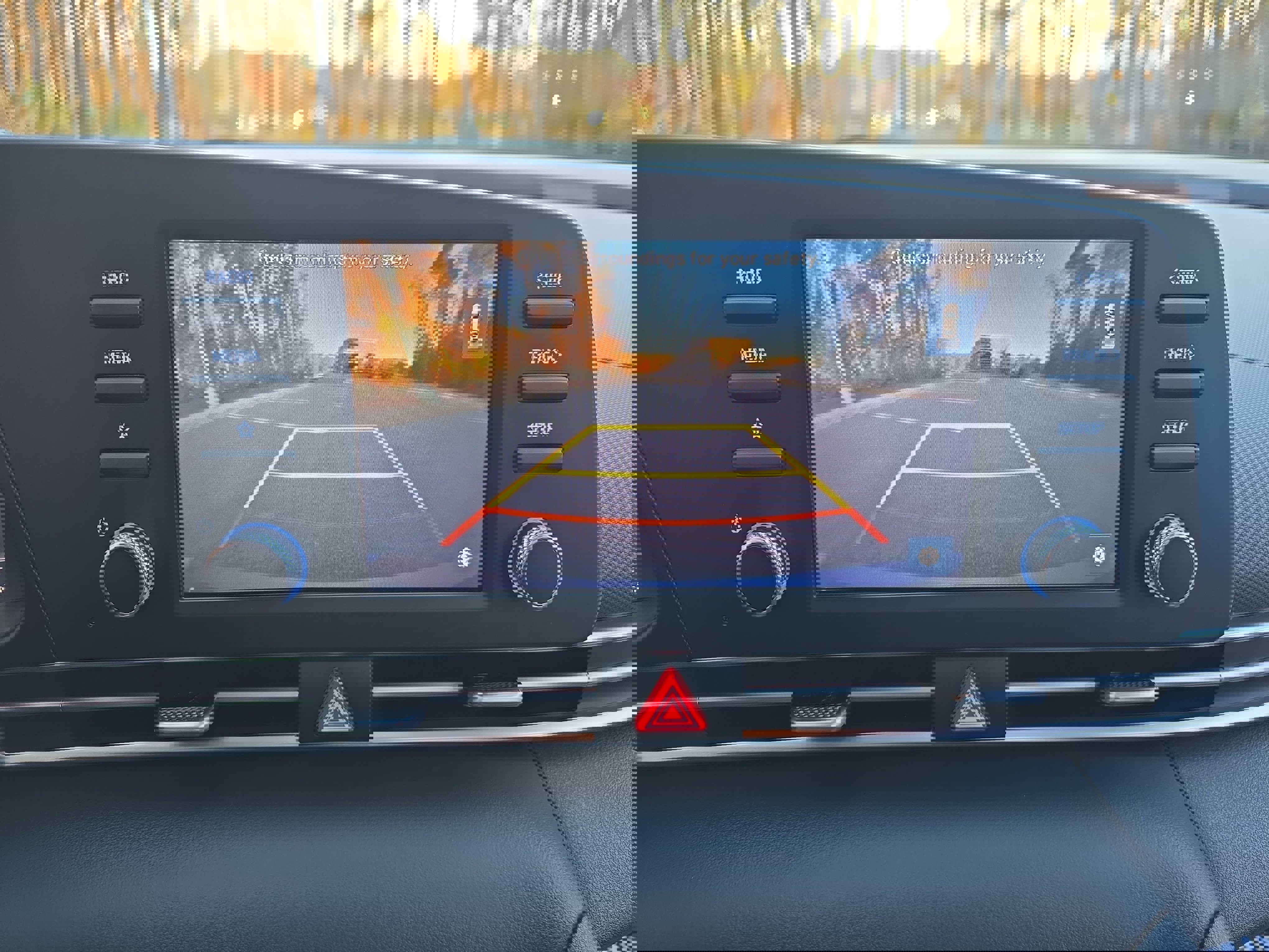 Used 2023 Hyundai Elantra SE image 21