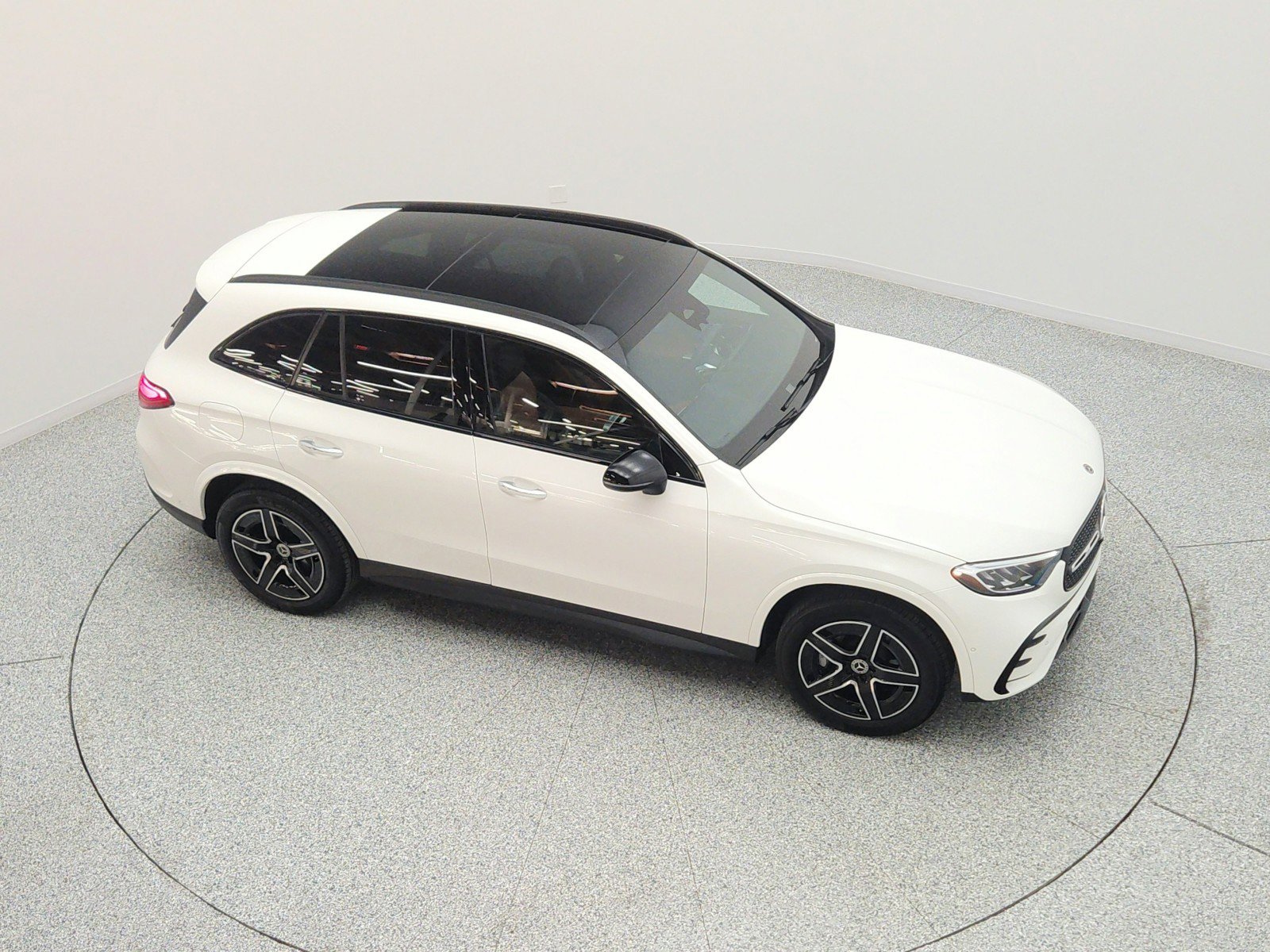 Certified 2023 Mercedes-Benz GLC 300 image 26