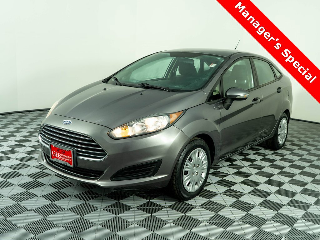Used 2014 Ford Fiesta SE w/ SE Fuel Economy Package image 1