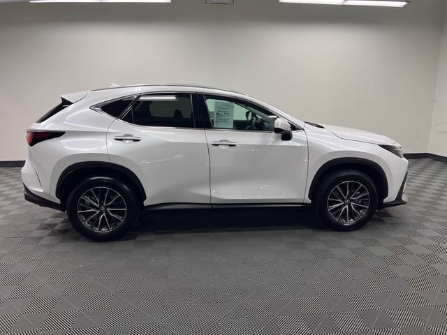 Used 2025 Lexus NX 250 FWD image 4