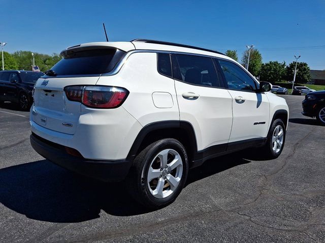 Certified 2019 Jeep Compass Latitude w/ Popular Equipment Group AWD/4WD image 8