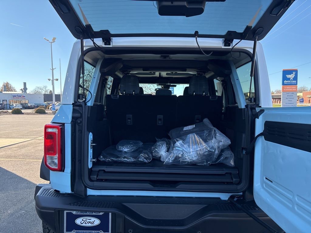 New 2025 Ford Bronco Heritage Edition image 38