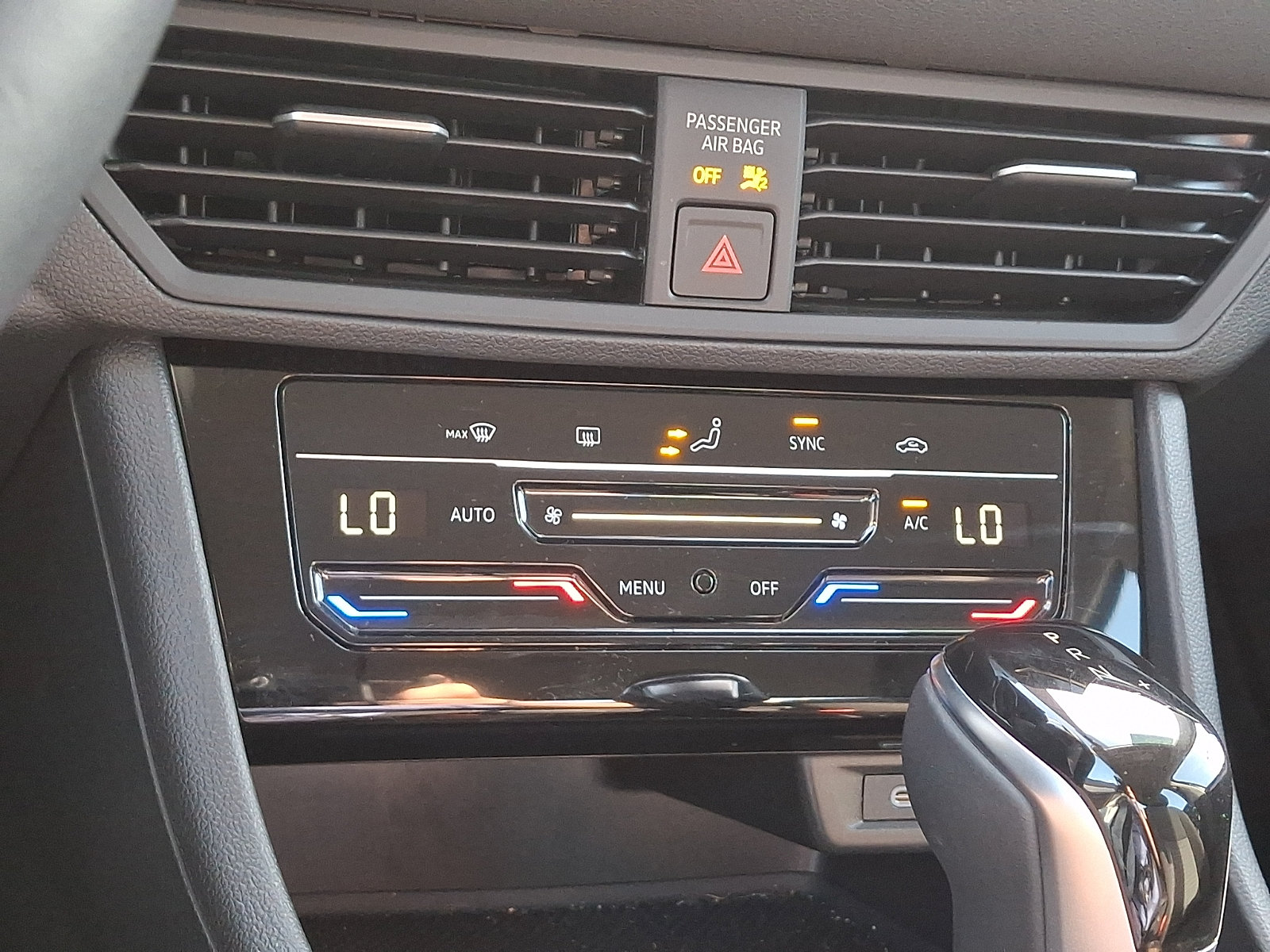Certified 2025 Volkswagen Jetta S FWD image 15