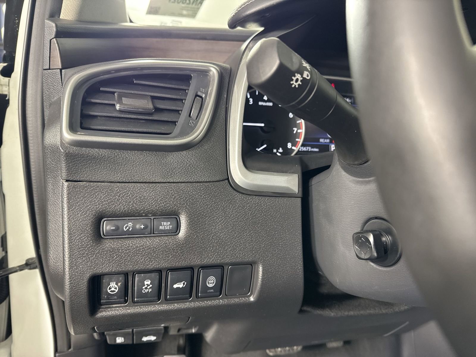 Certified 2024 Nissan Murano Platinum w/ Cargo Package image 16