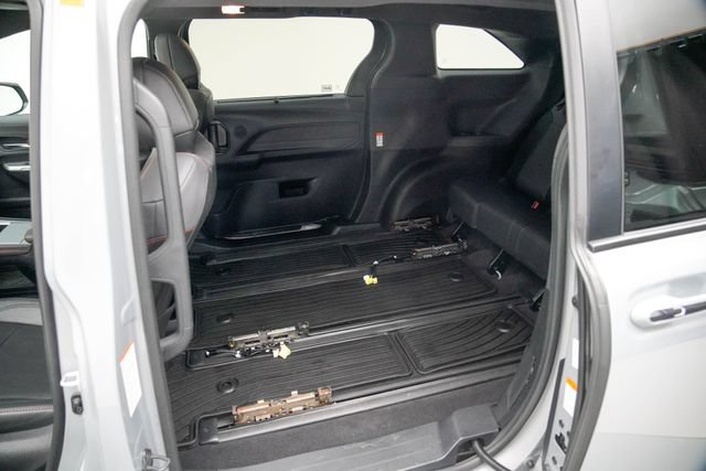 Used 2024 Toyota Sienna XSE AWD/4WD image 19