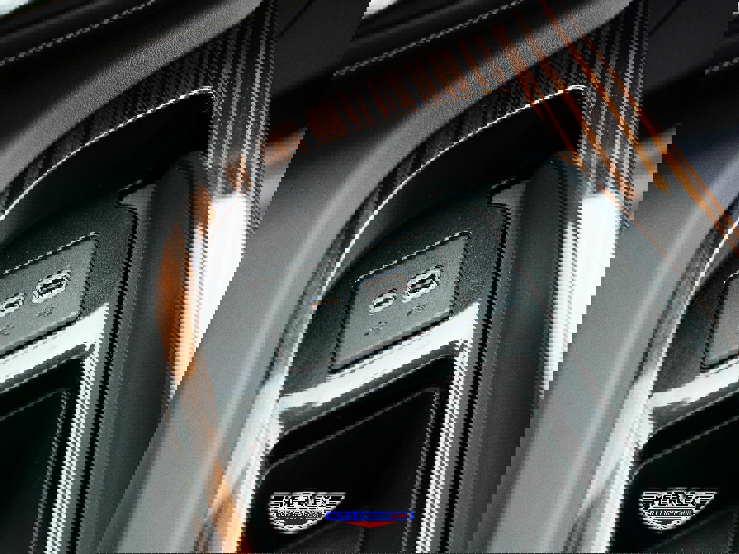 Used 2022 Cadillac Escalade ESV Premium Luxury image 39