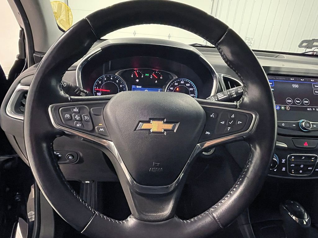 Used 2020 Chevrolet Equinox LT image 33