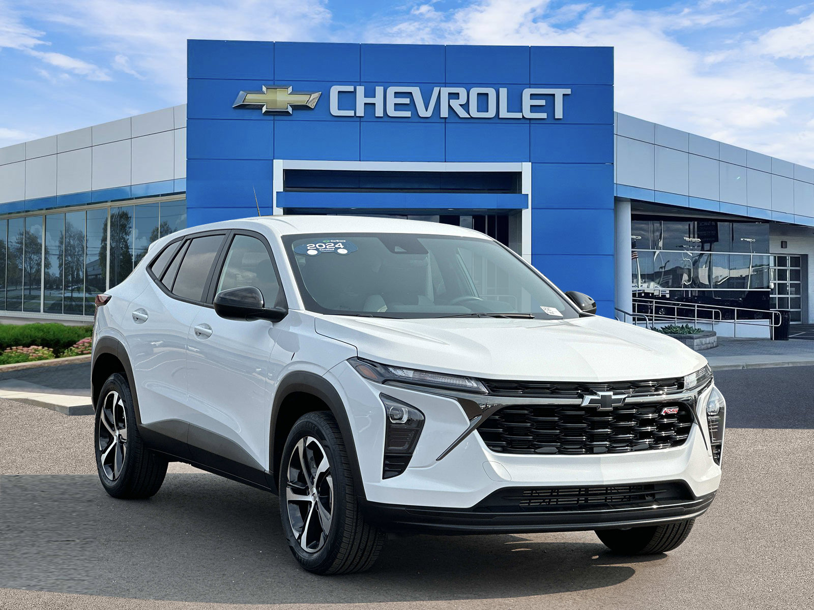 Certified 2024 Chevrolet Trax RS w/ Driver Confidence Package FWD image 6